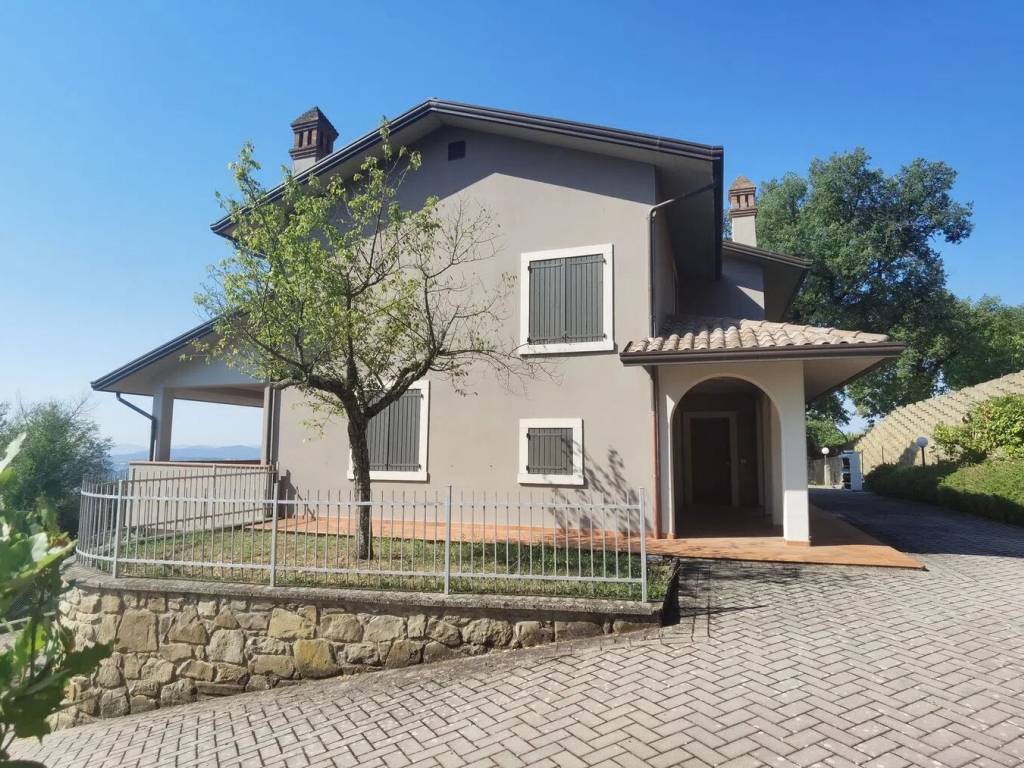 Villa a Passignano sul trasimeno in Passignano No Number - Foto 2