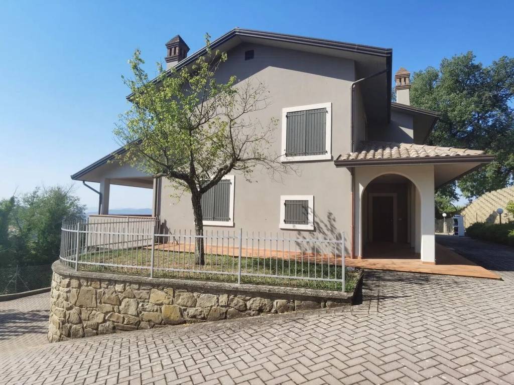 Villa a Passignano sul trasimeno in Passignano No Number - Foto 5