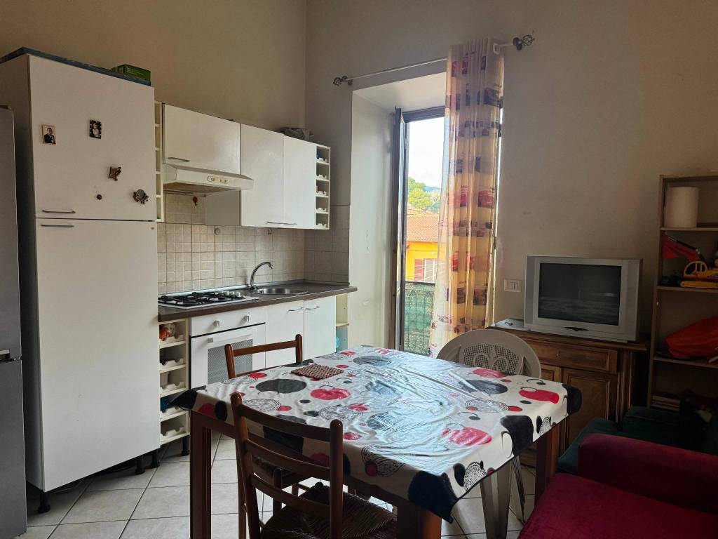 Appartamento a Grottaferrata in Viale Vittorio Veneto, 1 - Foto 2
