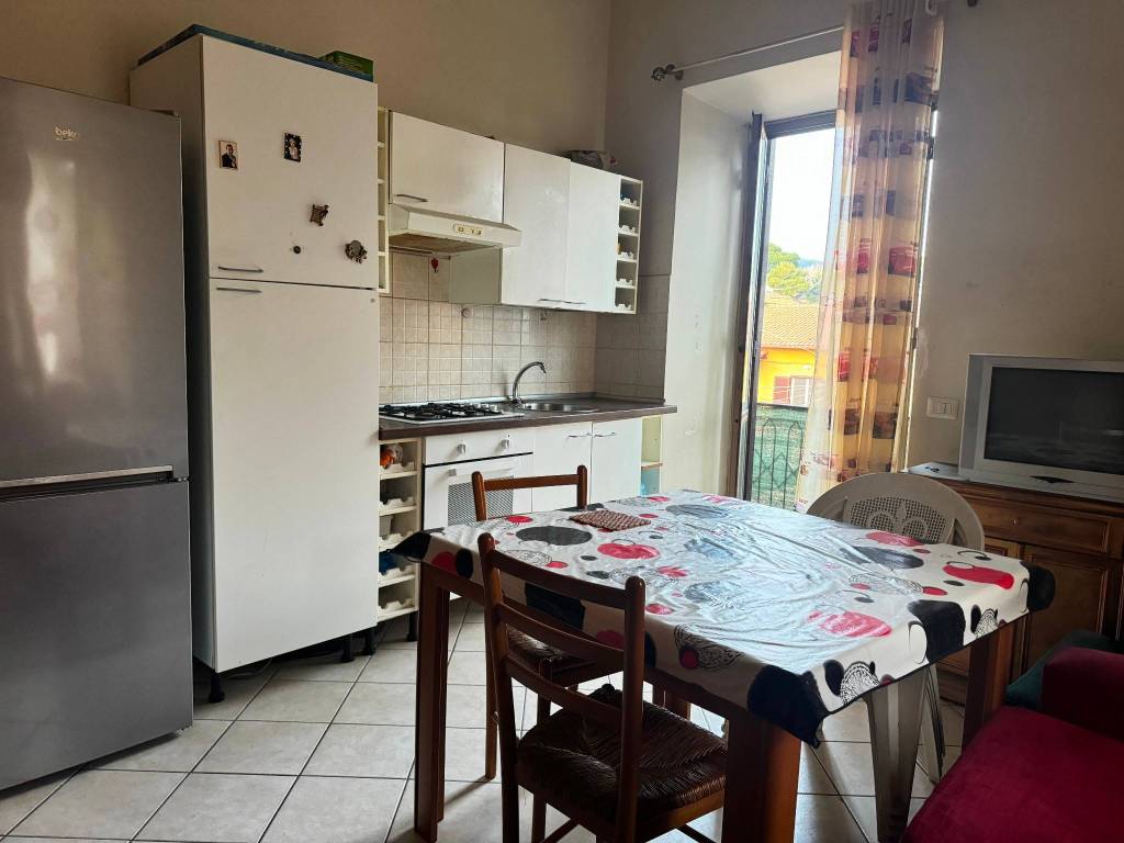 Appartamento a Grottaferrata in Viale Vittorio Veneto, 1 - Foto 3