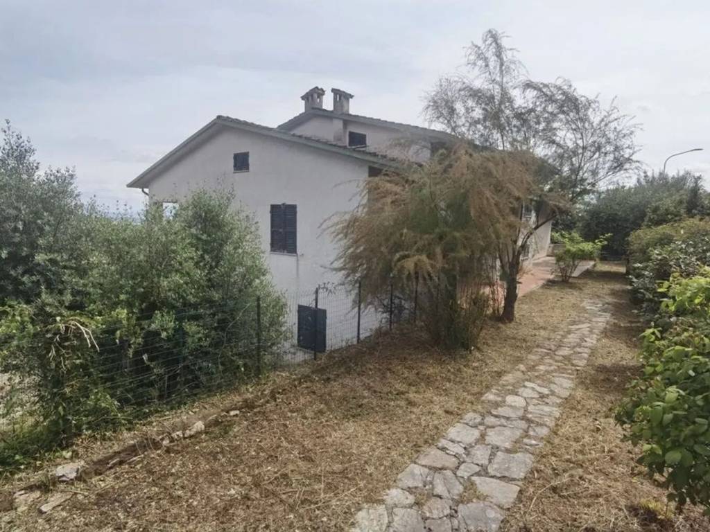 Villa a Perugia in Via Costa D'Argento No Number - Foto 4