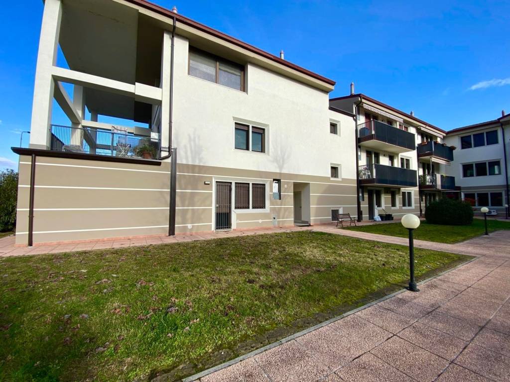 Appartamento a Bovolone in Via Giuseppe Garibaldi, 52 - Foto 2