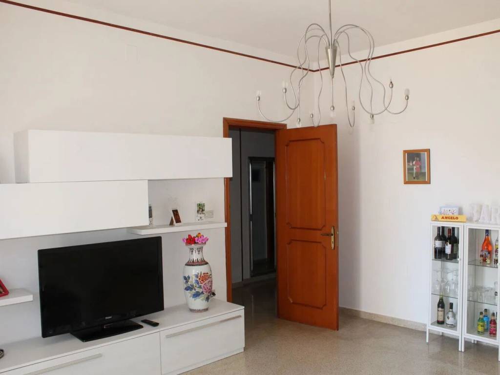 Appartamento a Cutrofiano in Via Teano - Foto 2