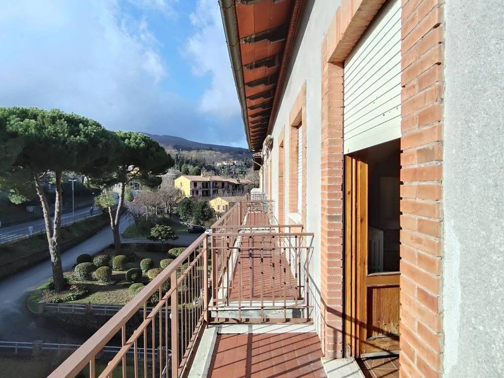 Appartamento a Cetona in Via Remo Cacioli - Foto 2