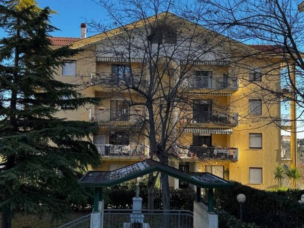 Appartamento a Atri in Via Domenico Martella, 3 - Foto 2