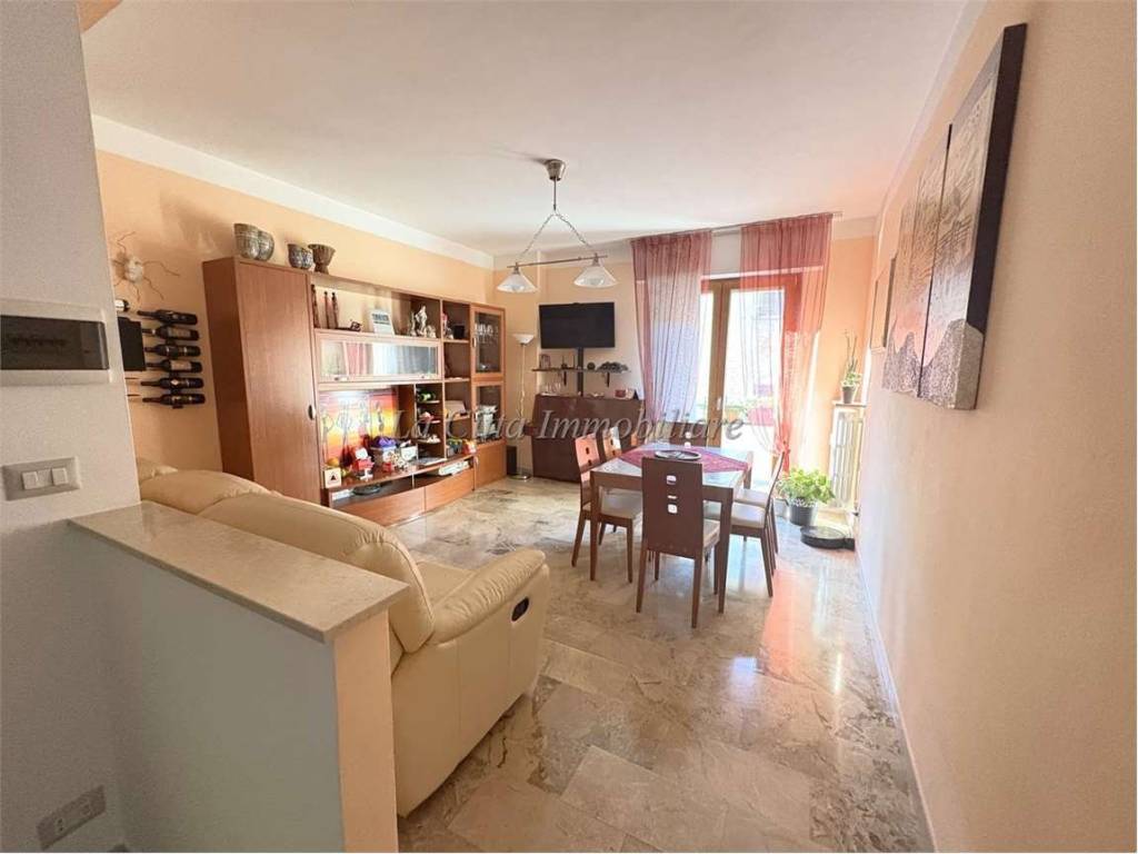 Appartamento a Novara in Vicolo San Nicola, 7 - Foto 2