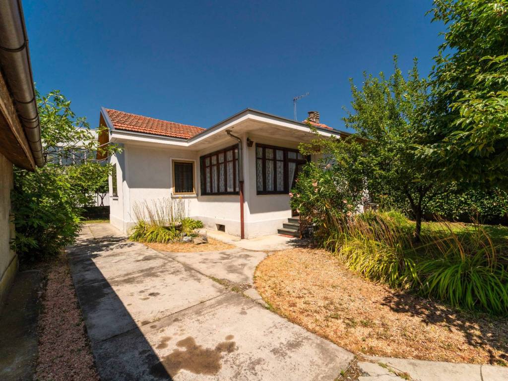 Villa a Alpignano in Via Collegno, 120 - Foto 2
