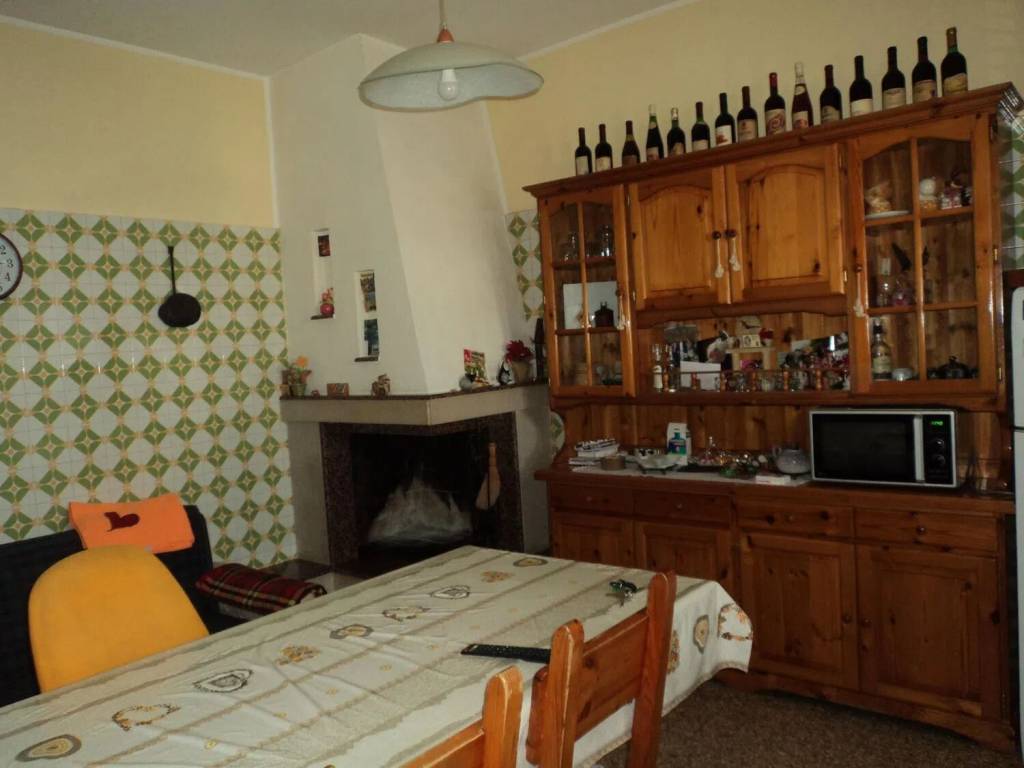 Appartamento a Cutrofiano in Via Sigismondo Castromediano, 2 - Foto 4