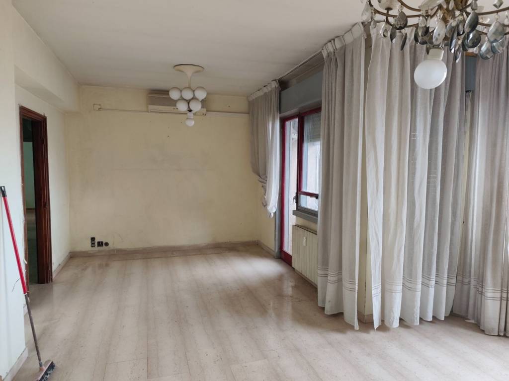 Appartamento a Latina in Via Eroi del Lavoro - Foto 2