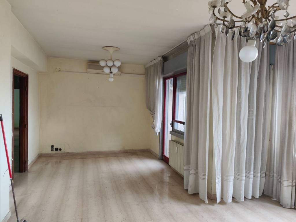 Appartamento a Latina in Via Eroi del Lavoro - Foto 3