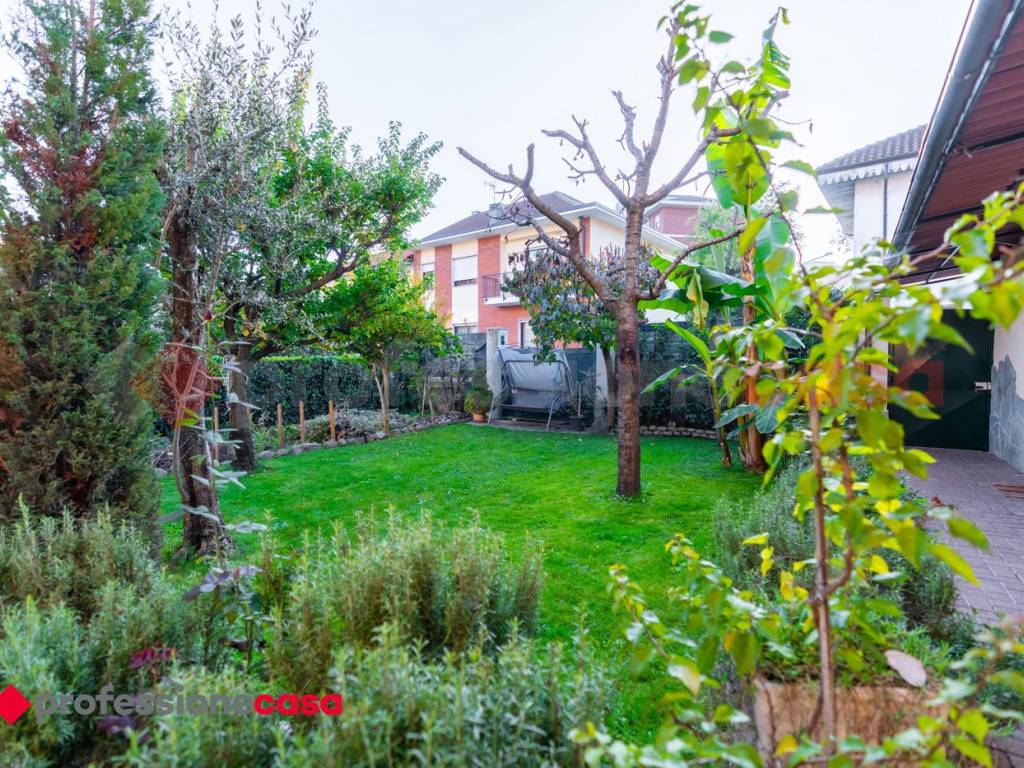 Villa a Pinerolo in via fratelli bandiera - Foto 4
