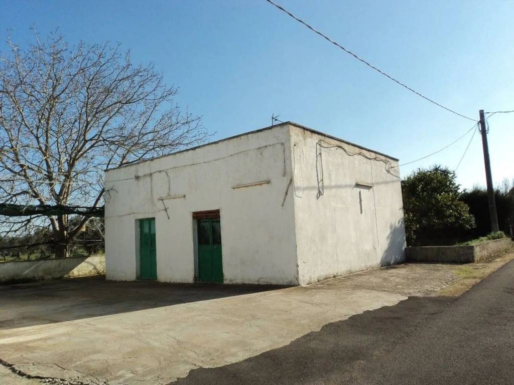 Rustico / casale a Cutrofiano in Strada Provinciale 198 - Foto 2