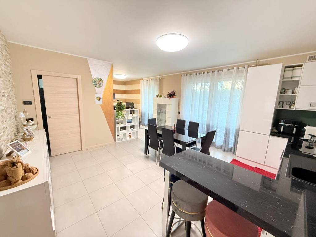 Appartamento a Bergamo in Via Fratelli Bandiera - Foto 2