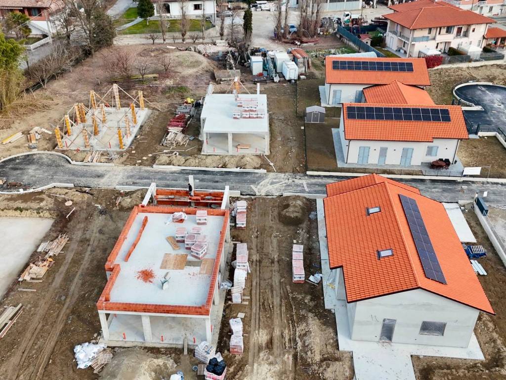 Villa a Alba in Corso Fratelli Bandiera, 21 - Foto 5