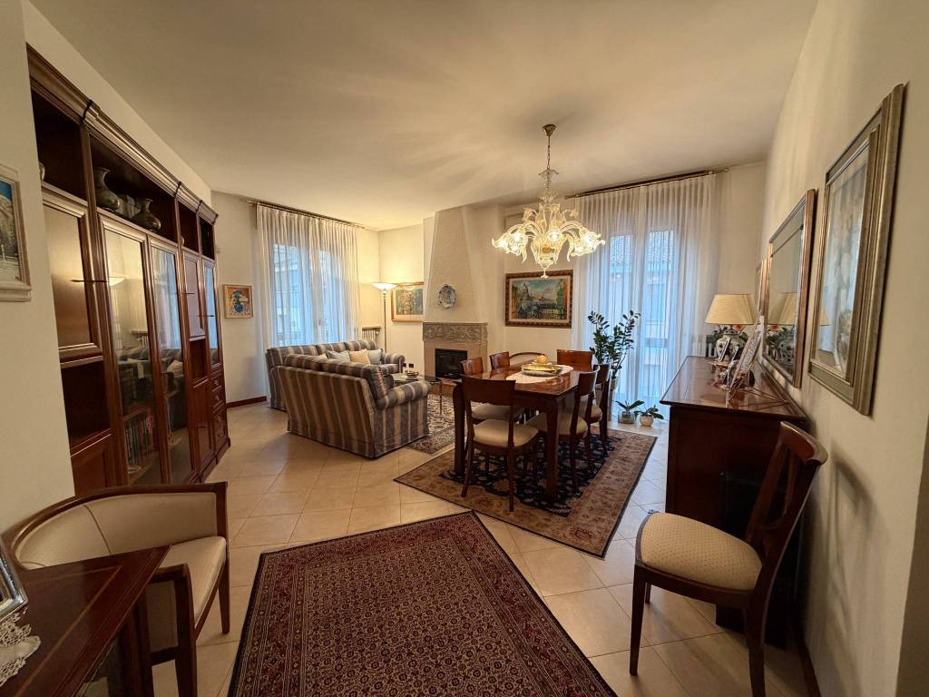 Appartamento a Verona in Via Prato Santo, 4 - Foto 3