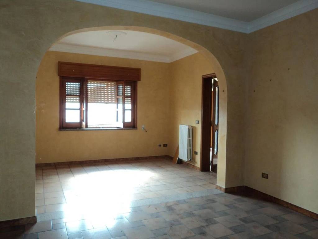 Appartamento a Cutrofiano in Via Peschiera, 24 - Foto 4