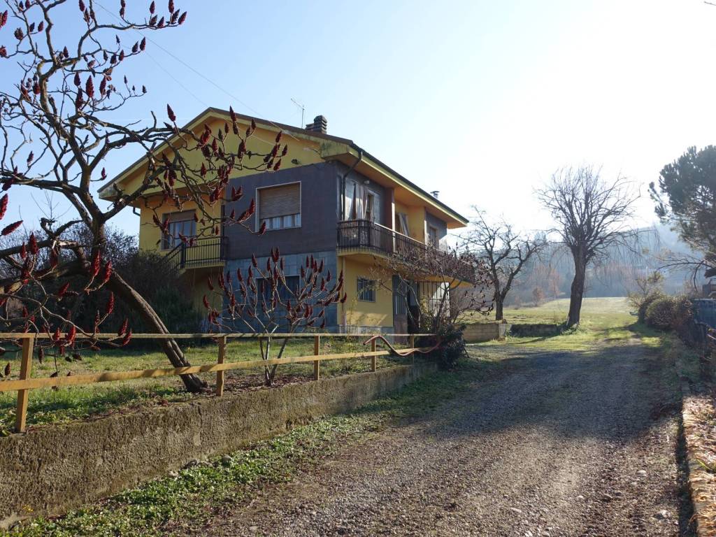 Villa a Canelli in Regione Marmo - Foto 2