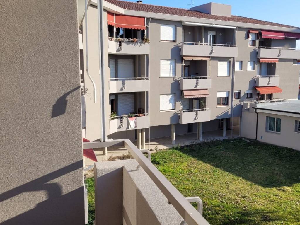 Appartamento a Rovigo in Viale Antonio Oroboni - Foto 2