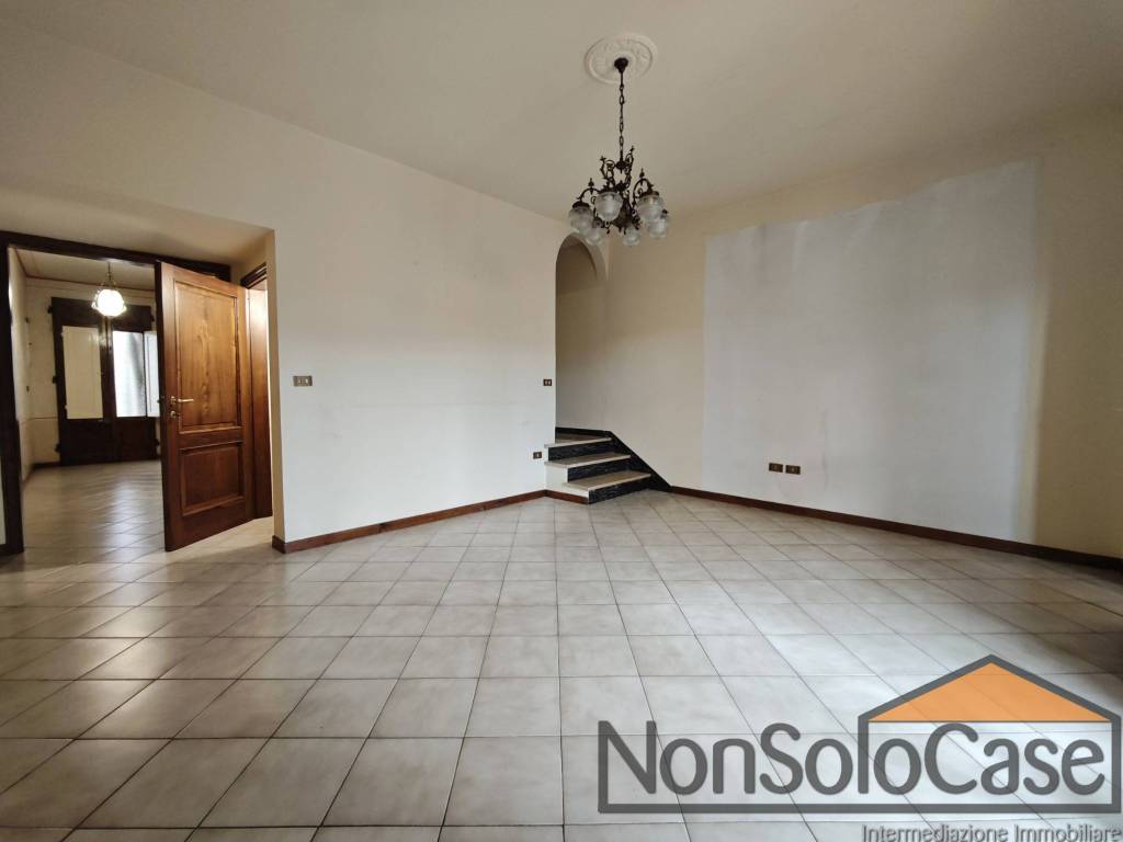 Casa indipendente a Prato in Via di Nebbiaia - Foto 2