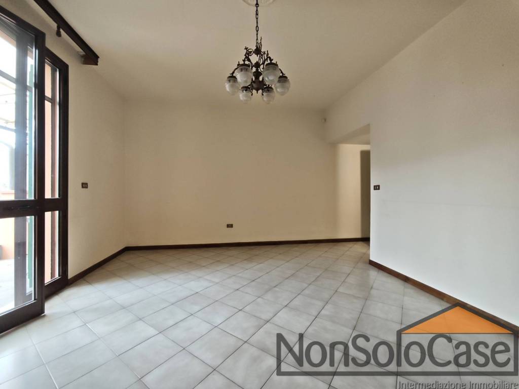 Casa indipendente a Prato in Via di Nebbiaia - Foto 4