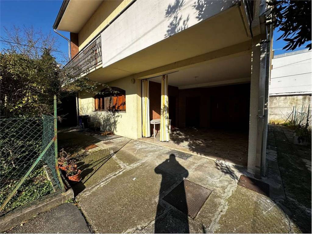 Casa indipendente a Soragna in Via Roma, 6 - Foto 2