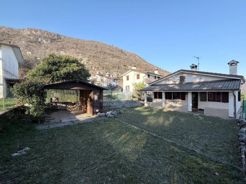 Casa indipendente a Vito d'asio in Via Bolzon, 5 - Foto 3