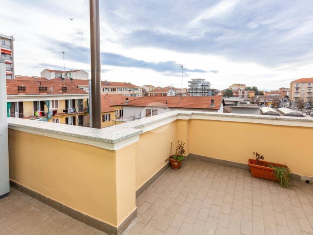 Appartamento a Collegno in Via messina, 15 - Foto 2