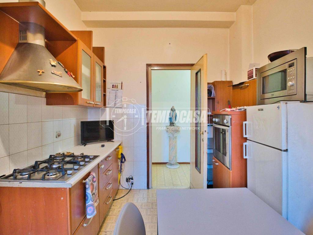 Appartamento a Novara in Viale Giulio Cesare - Foto 2