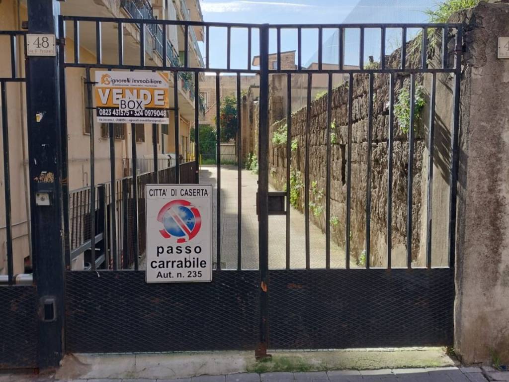 Box / garage a Caserta in Via Giovanni Patturelli, 46 - Foto 2