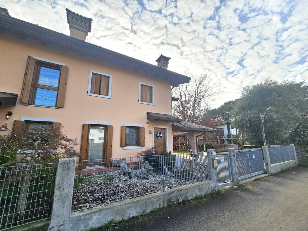 Villetta a schiera a Gorizia in Strada Vecchia - Foto 2