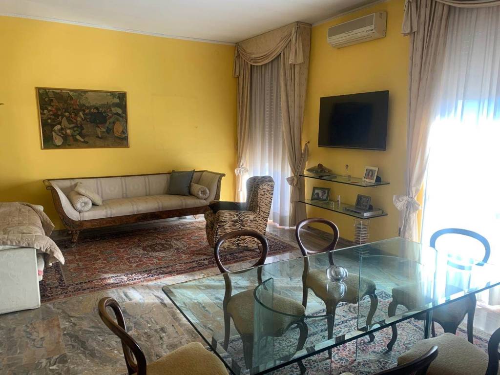 Appartamento a Vigevano in Viale Giuseppe Mazzini, 2 - Foto 5
