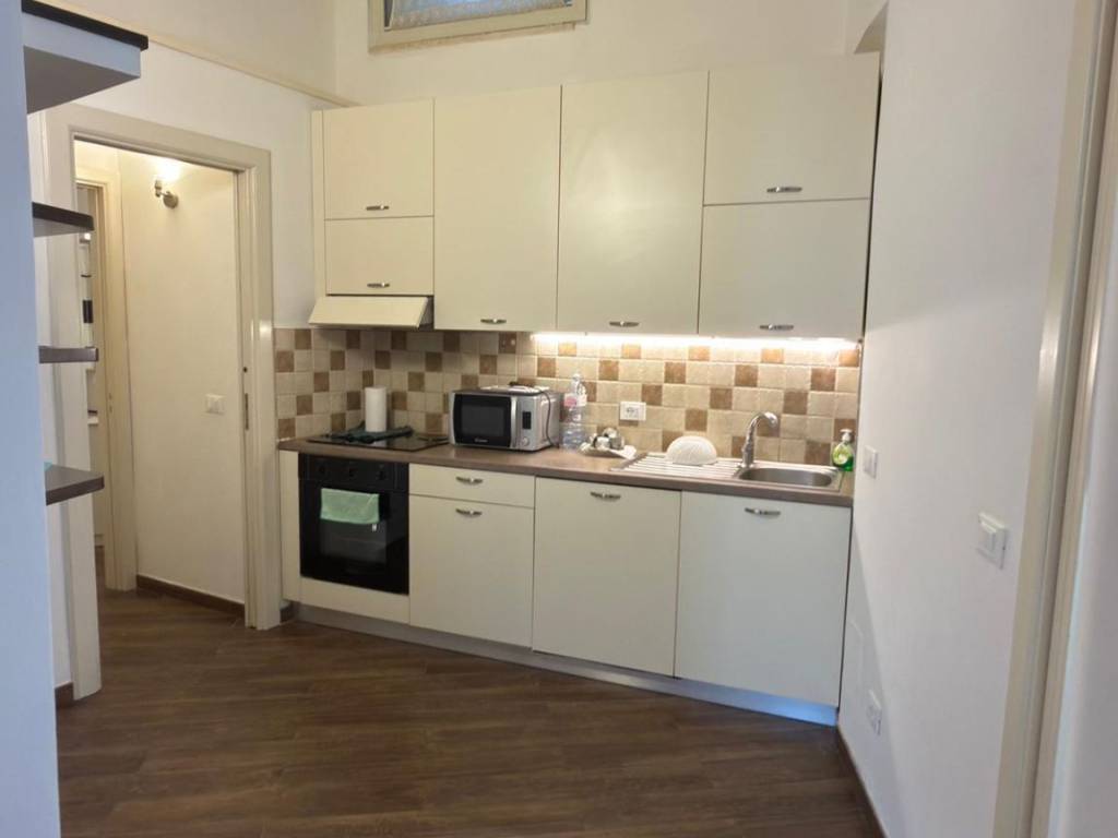 Appartamento a Lecce in Piazzetta dei Longobardi, 2 - Foto 3