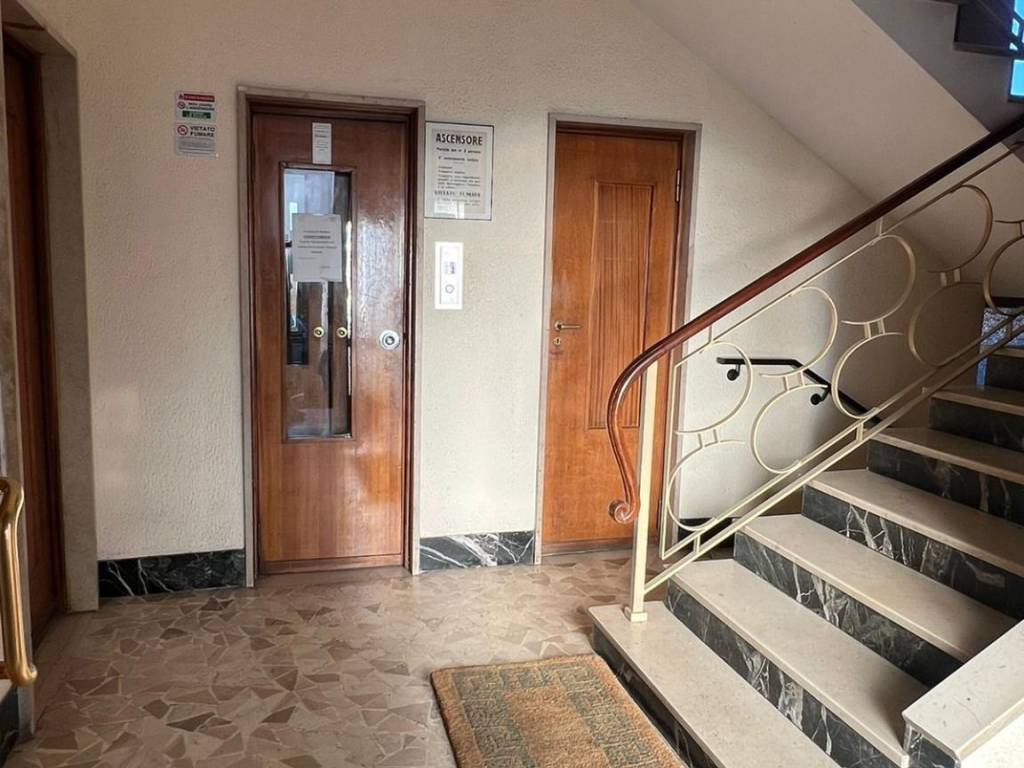 Appartamento a Lanzo torinese in Via Umberto I, 21 - Foto 3