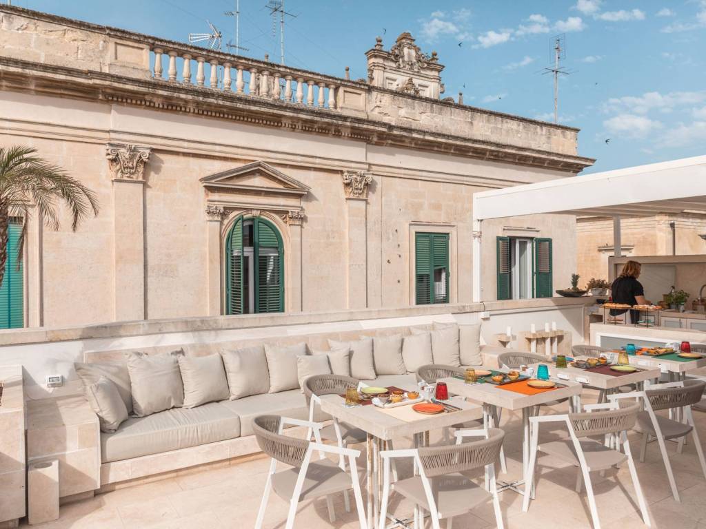 Casa indipendente a Lecce in Via Roberto Caracciolo, 30 - Foto 2