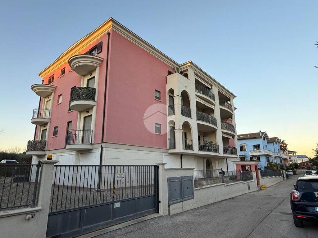 Appartamento a Spoltore in Via Panaro, 5 - Foto 2