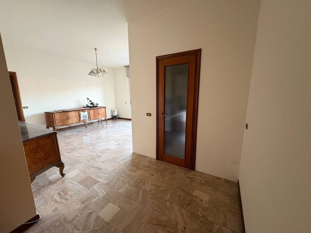 Appartamento a Brescia in Via Alessandro La Marmora - Foto 3