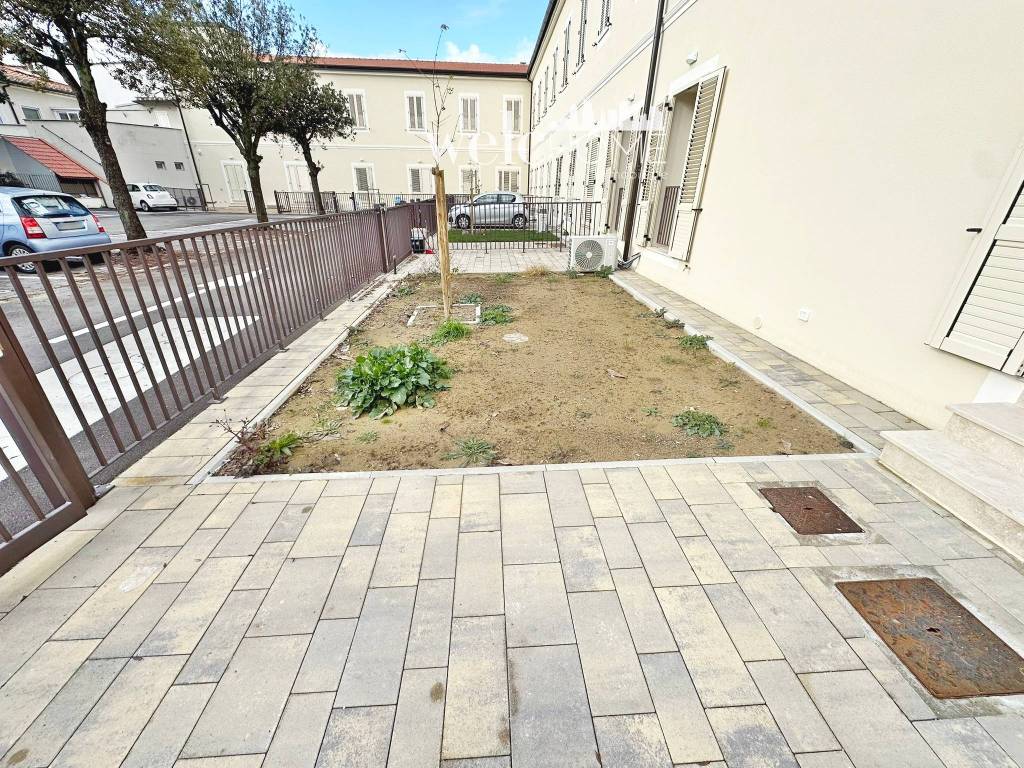 Casa indipendente a Campi bisenzio in Via della Crescia - Foto 2