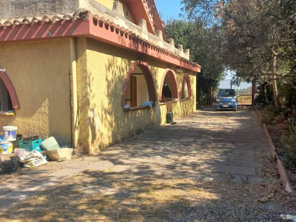 Villa a Quartu sant'elena in Via Goffredo Casalis - Foto 3