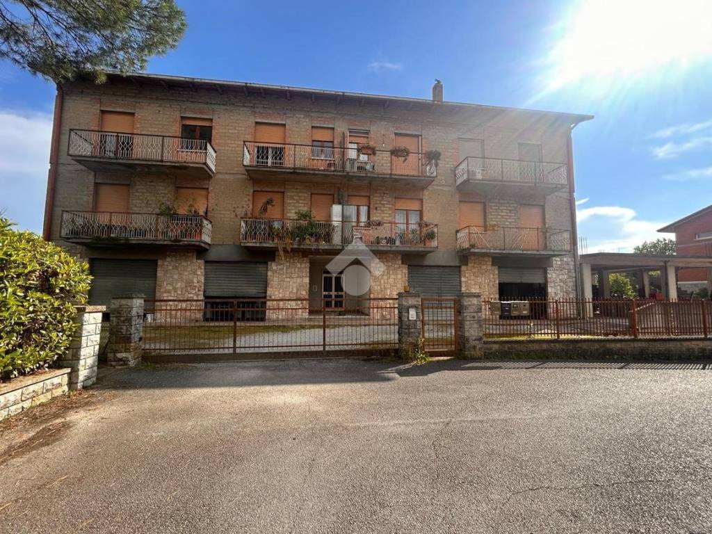 Appartamento a Perugia in Via Arringatore, 26 - Foto 2