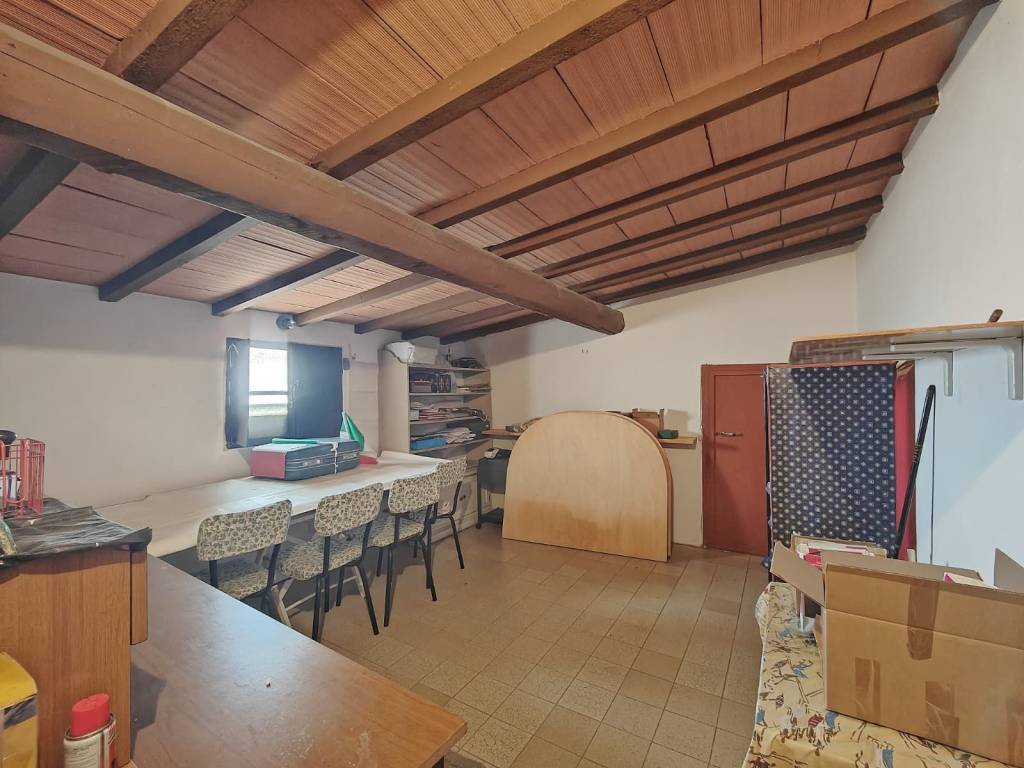 Appartamento a Campi bisenzio in Via Michelangelo Paoli - Foto 2