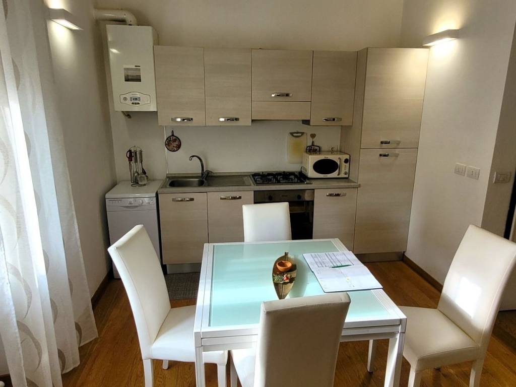 Appartamento a Verona in Via Luigi Bonzanini, 1 - Foto 3