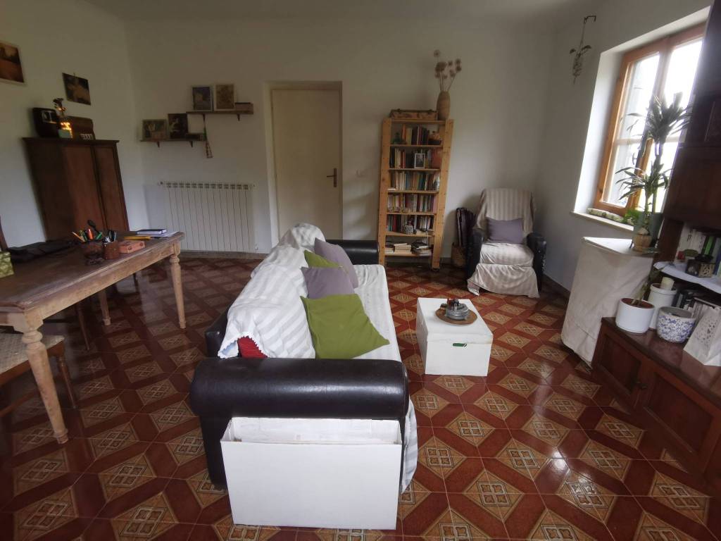 Appartamento a Maenza in Contrada Sant'Eleuterio - Foto 5