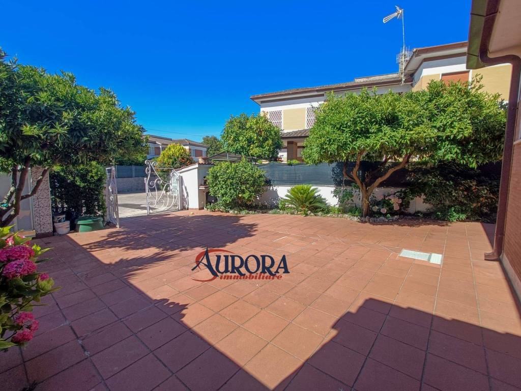 Villa a Terracina in Viale Circe - Foto 2