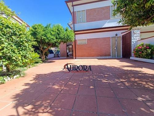 Villa a Terracina in Viale Circe - Foto 3