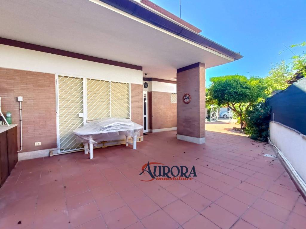Villa a Terracina in Viale Circe - Foto 4