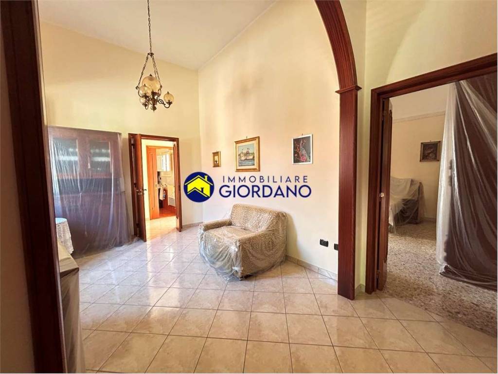 Villa a Campi salentina in via Fratelli Cairoli, 70-72 - Foto 3