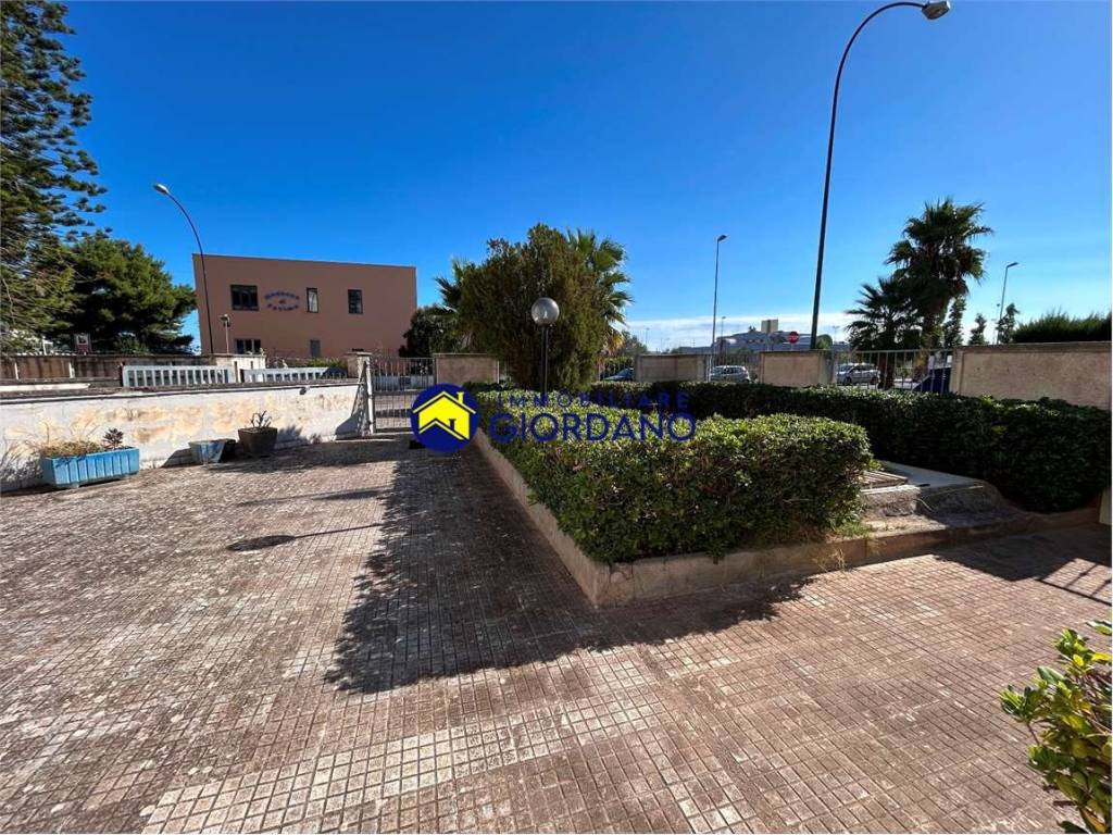 Appartamento a Squinzano in via Tarantelli, 2 - Foto 5