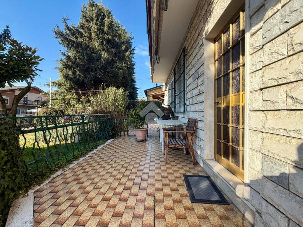 Villa a Concesio in Via Giulio Bevilacqua - Foto 4