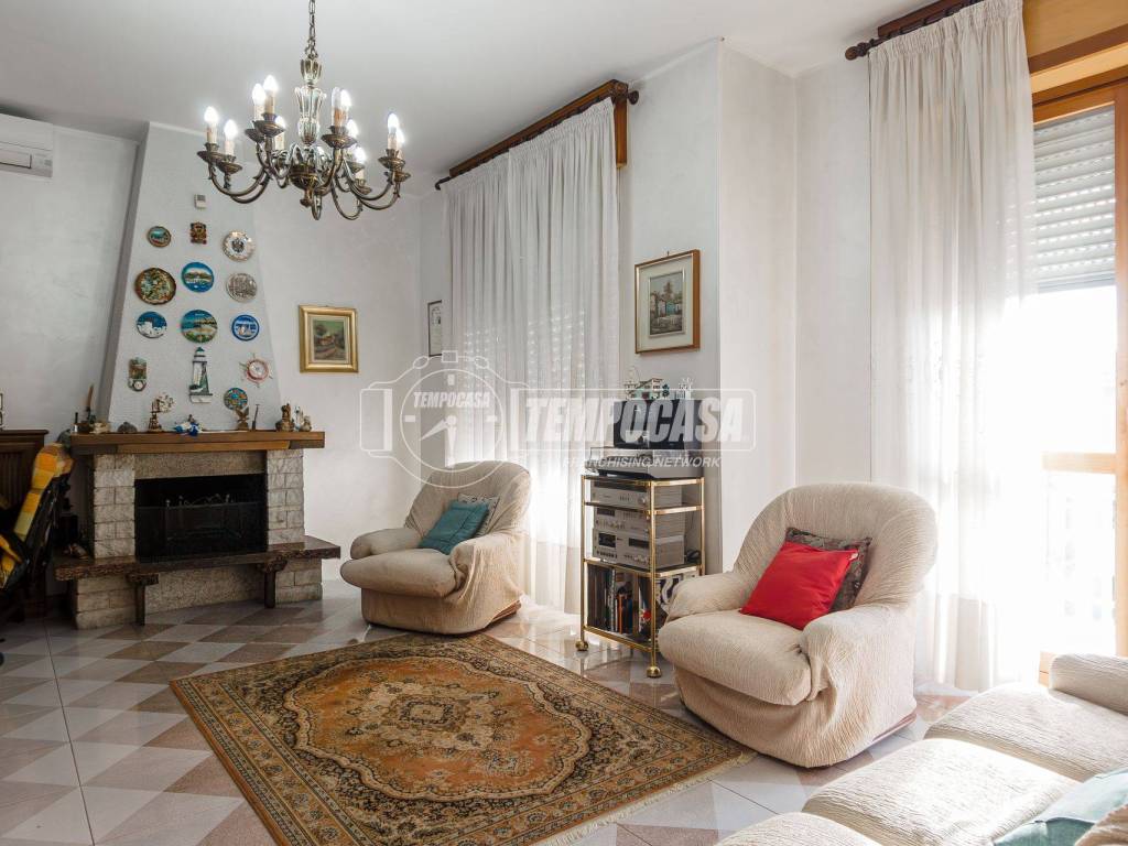 Appartamento a Collegno in Via Latina - Foto 2