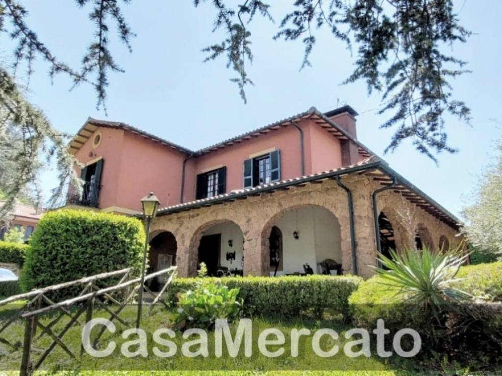 Villa a Grottaferrata in Viale Vittorio Veneto - Foto 4